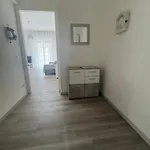 阳光之家公寓 *