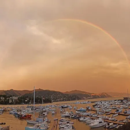 Sunnyhouse アパート