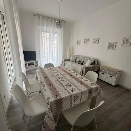 Sunnyhouse Apartamento